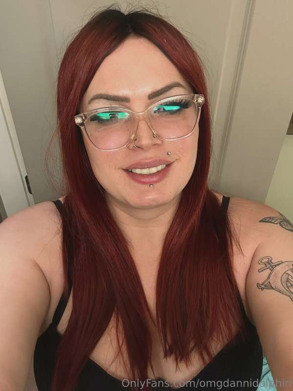 Just a few cute selfies. New new beginnings, will be posting.. 3