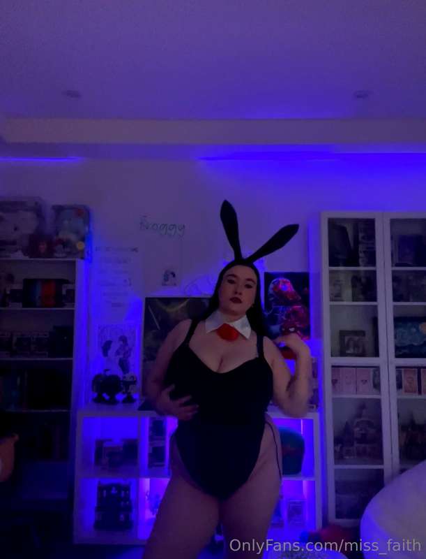 Let me be your bunny💋 1