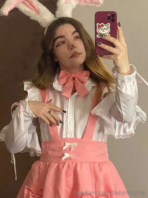 So cute and such a funny bunny🥰And today - only yours💋😘🤩
