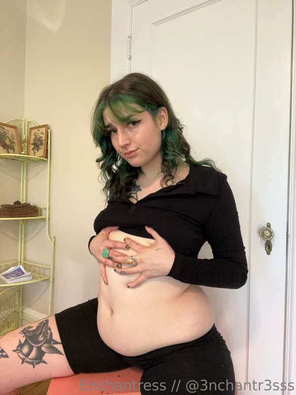 Before and after the bloat ✨🐷🍀 1