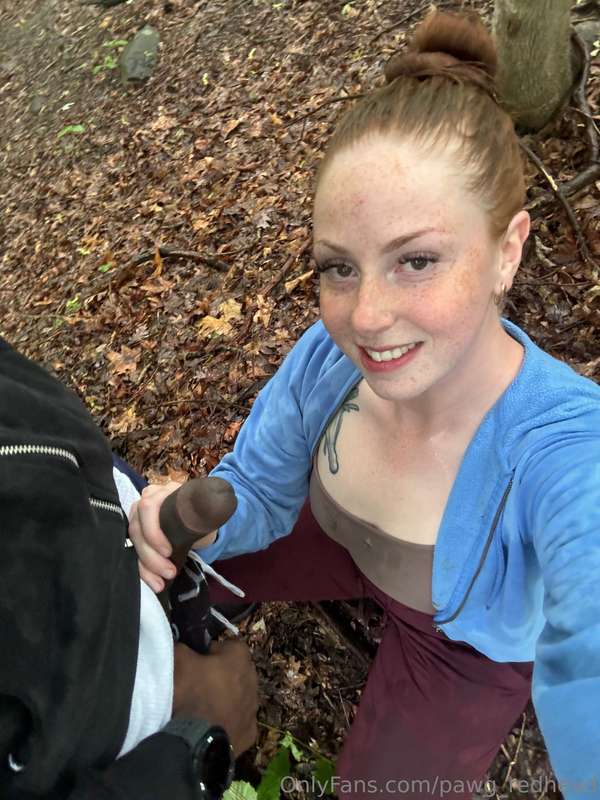 Good girls take dick anywhere 😍