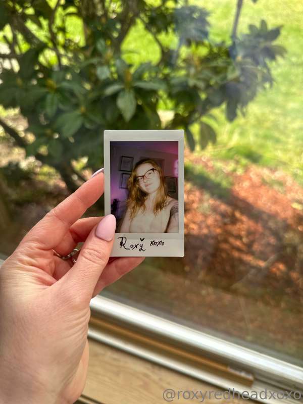 Signed Polaroids of me are available ***NOW***! 🤩

You choos..