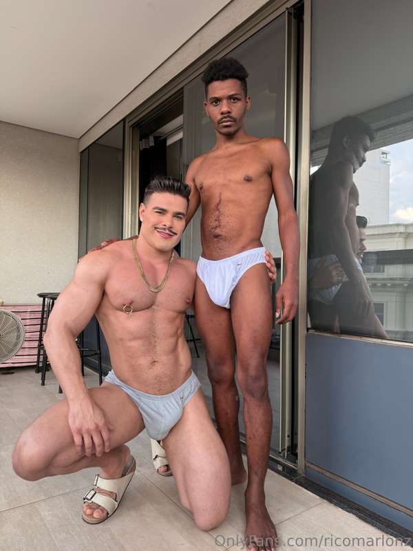 Full Video - Rico M e John Black XXLhttps://onlyfans.com/fam.. 6