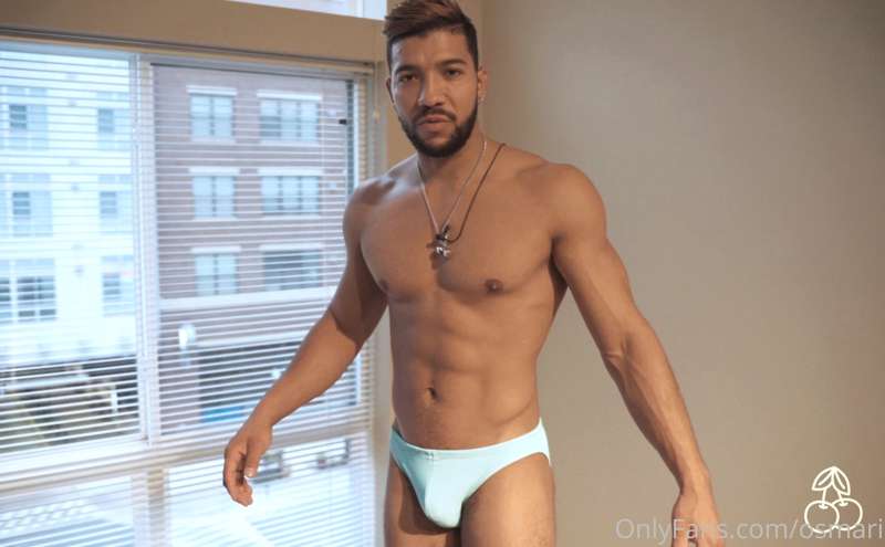 Unlock to see the FULL try on haul video with Ricardo M. Kee.. 5