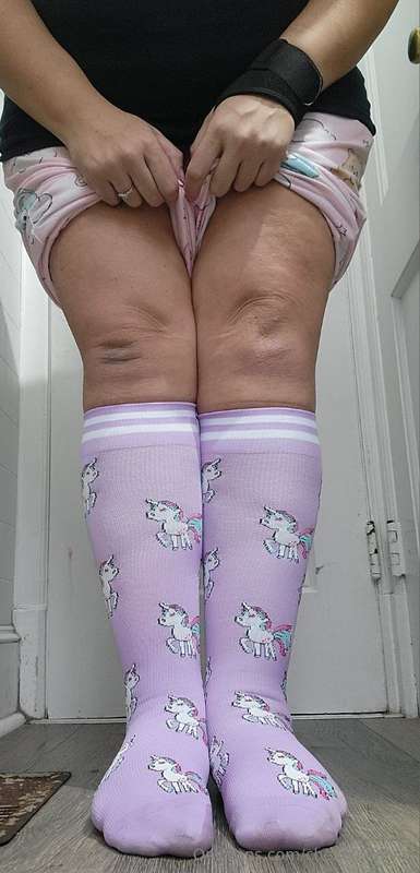 Good afternoonnnn pervs! 🩷 Wednesday is usually my day offli.. 6