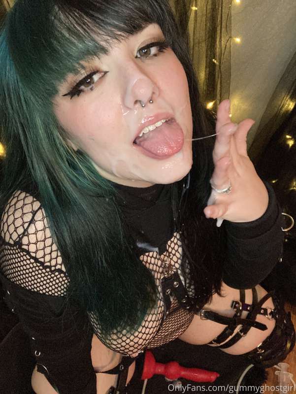 Why do I look so pretty with cum all over my face? 👅 6