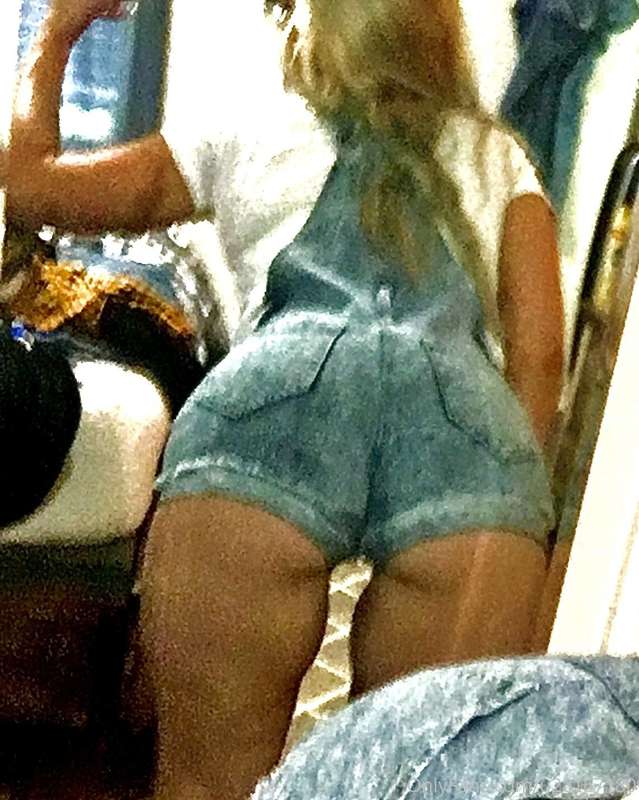 U28167180 - Onlyfans - 26 May, 2020 1
