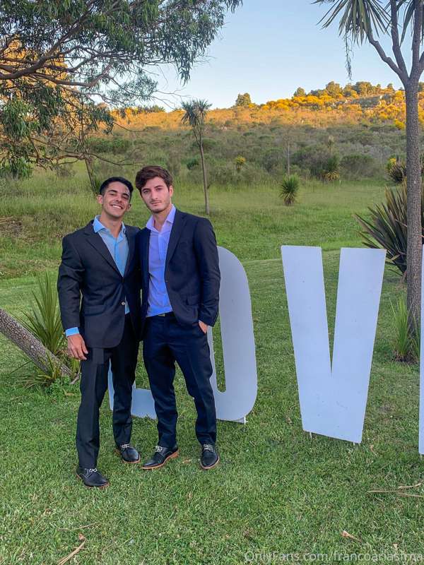 Gay couple 🔥❤ @simonbe