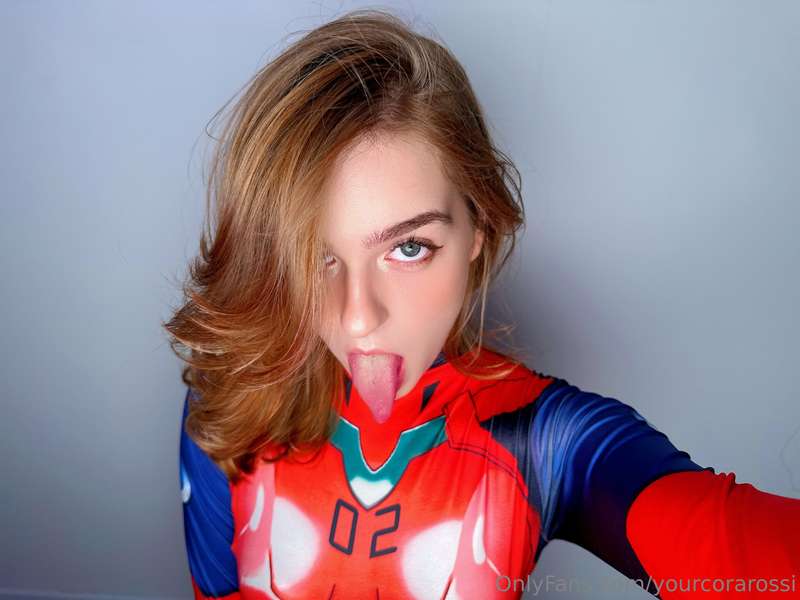 I'm trying to come back and start shooting in cosplays. What.. 13