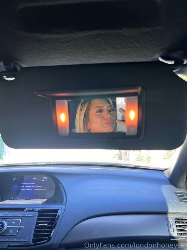 Boo-tiful vibes on the go 🖤✨