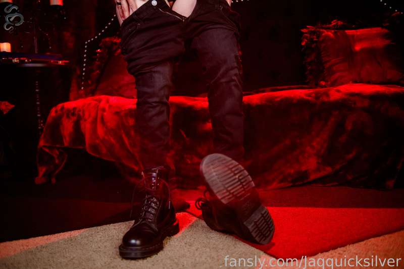 Jaqquicksilver - Fansly - 03 Oct, 2023