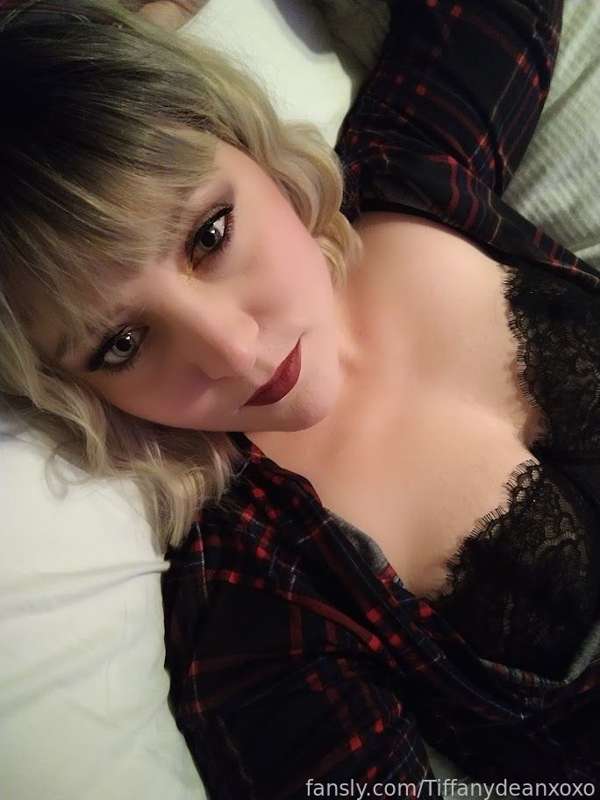 Tiffanydeanxoxo - Fansly - 05 May, 2022 9