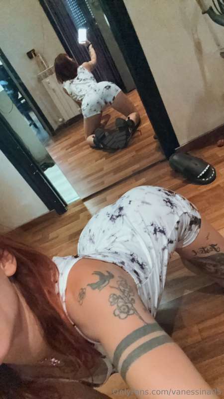 Ahaha bianca come una pecorella 🐑🤍