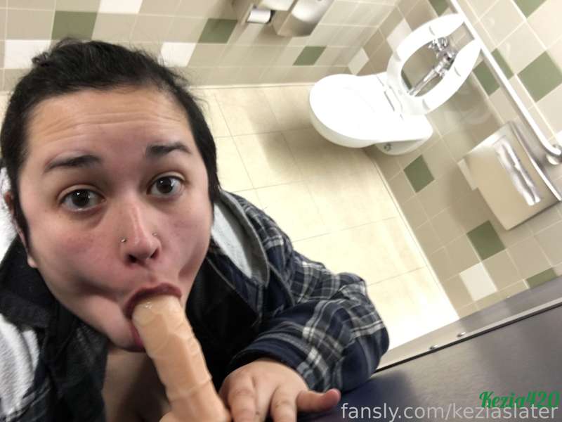 Keziaslater - Fansly - 15 Jul, 2022