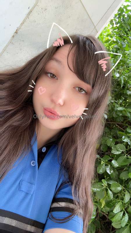 should i do a live stream once i get off work? 🥹🫶🏻