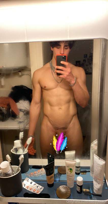 👅👅👅