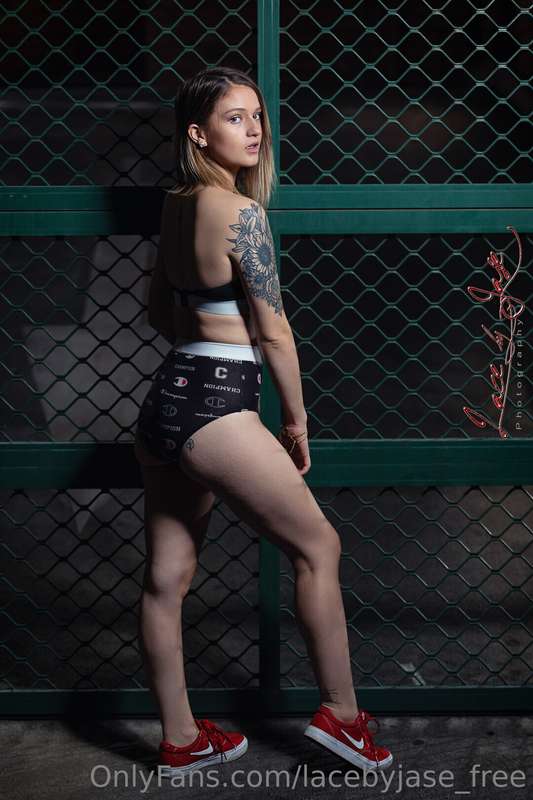 Free Set. 30 Images.