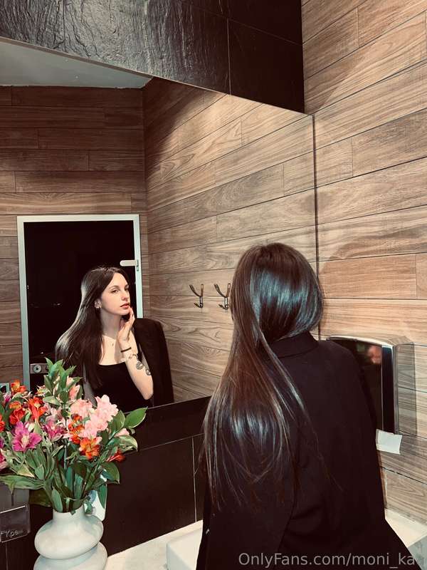 Do you like your elegant girl?🥰 I'm always trying to be the .. 6