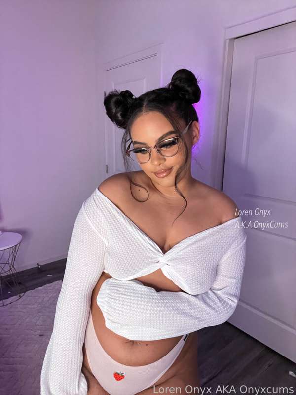 Onyxcums - Fansly - 04 Sep, 2022