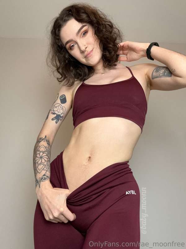 My fave gym set 🥰 @rae_moon 4