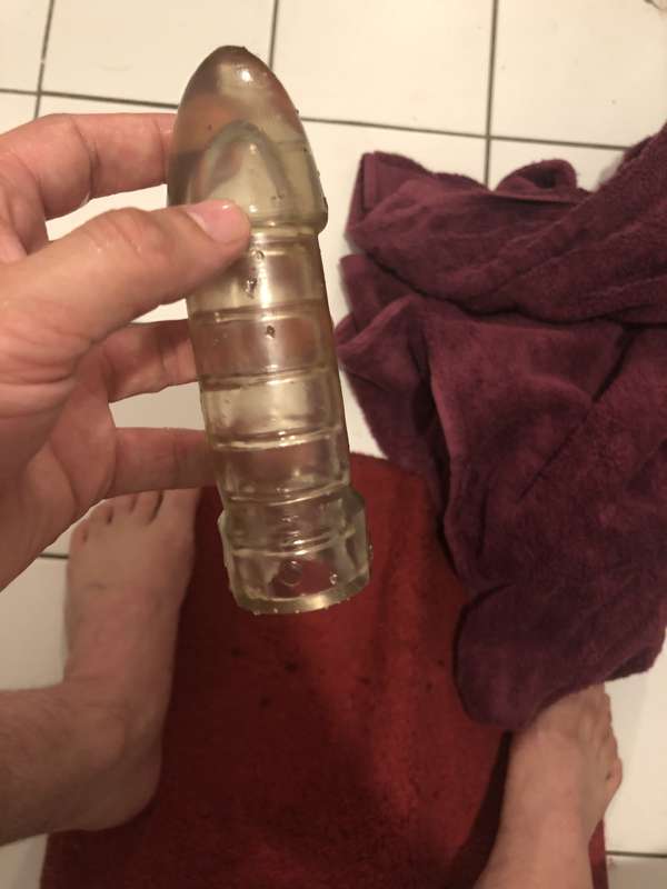 found a really fun new way to fuck my cunt