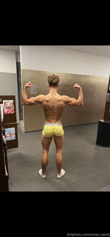 Romeo_Twink - Onlyfans - 25 Nov, 2020