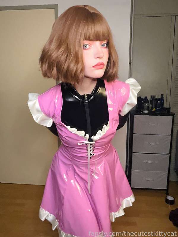 Thecutestkittycat - Fansly - 30 May, 2025 10
