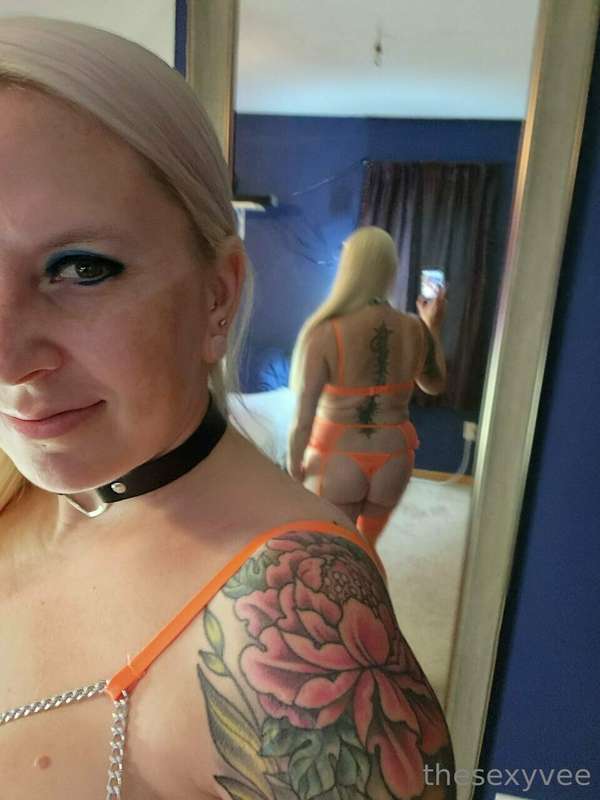 **This orange lingerie is hot, that's all I know!** 😁 2