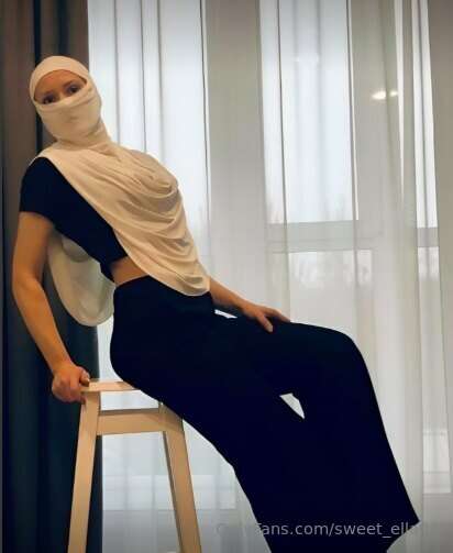 ‼️ STOP SCROLLING ‼️
@akila_muslim Hottest girl you ever met..