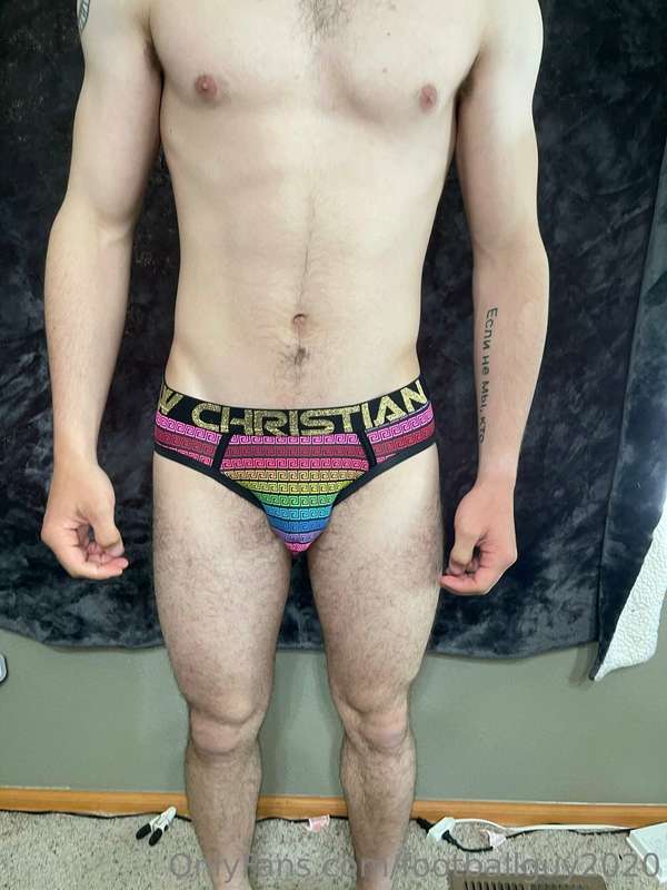 Andrew Christian looks pretty good on me! Set 4 21
