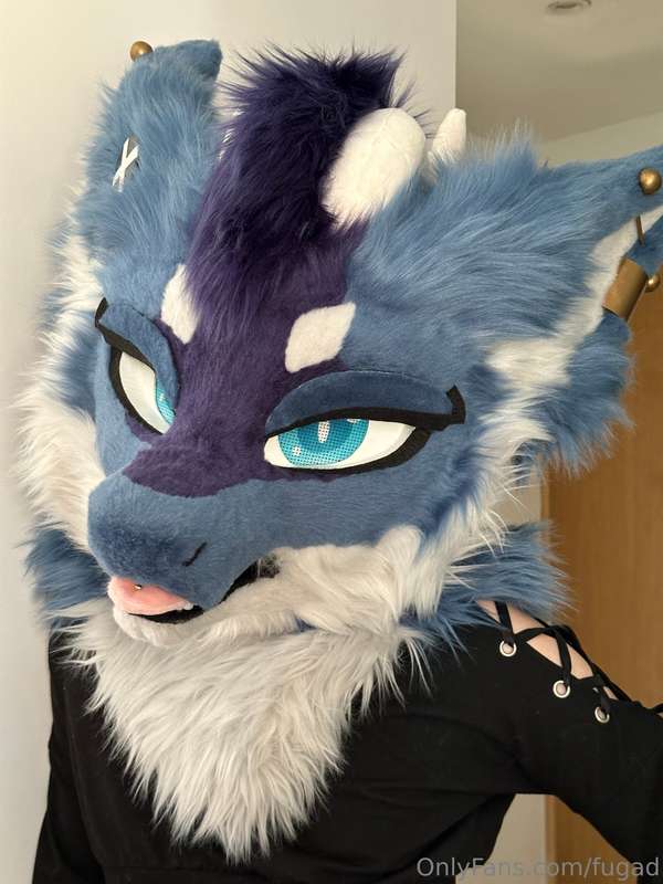 My first pictures with our new suits !  Say Welcome to Fugam.. 8