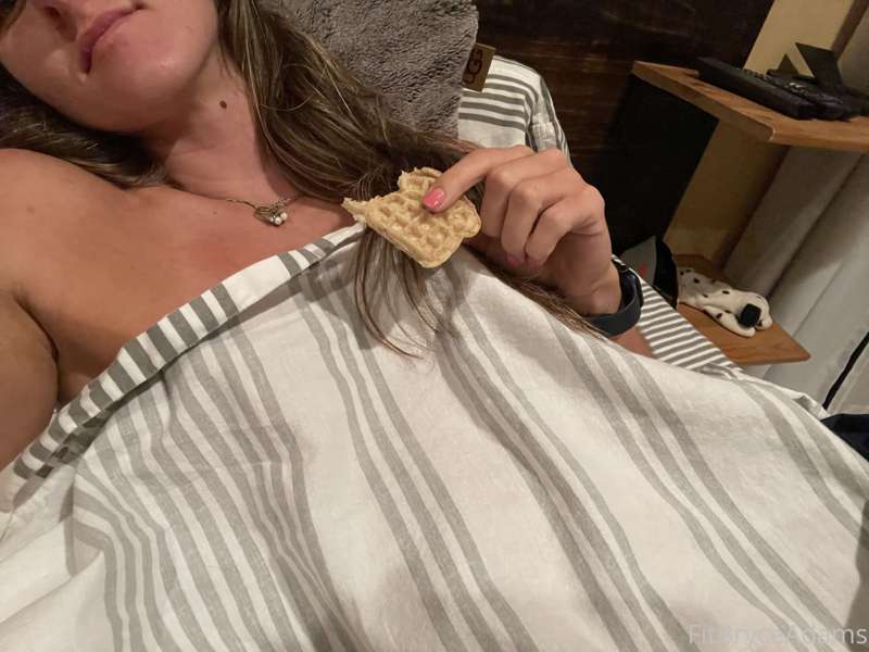 Say what you will🥱🤣...Eggo's in bed 🤷‍♀️