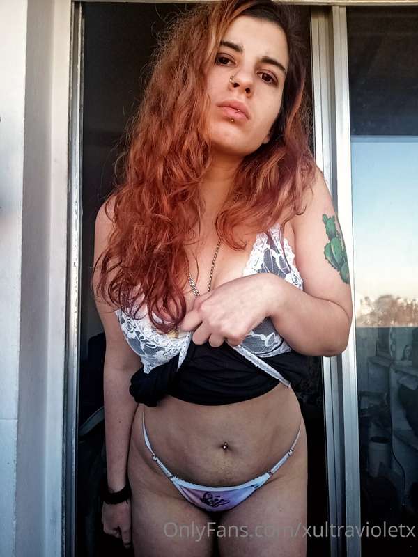 what would you like to see me do? 💋