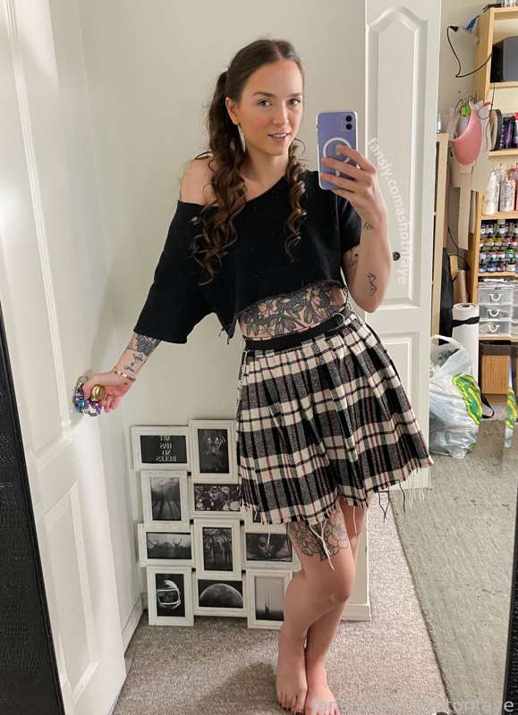 Ashtonfaye - Fansly - 05 Apr, 2022 1