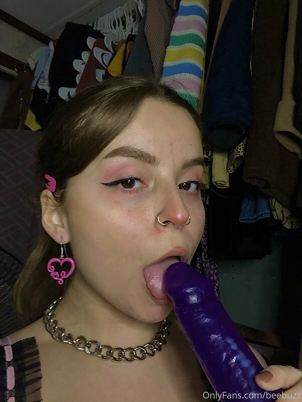 my dildo just fits in my mouth so perfectly 3
