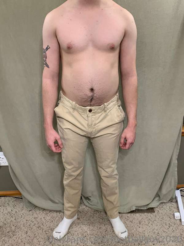 More undies pics from a photo shoot a while back - enjoy. Ca.. 22