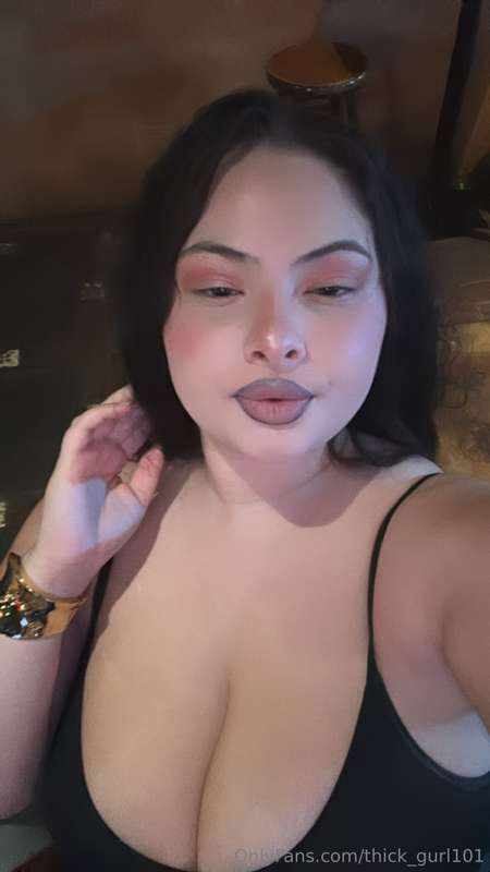 Thick_Gurl101 - Onlyfans - 06 Jun, 2024 3