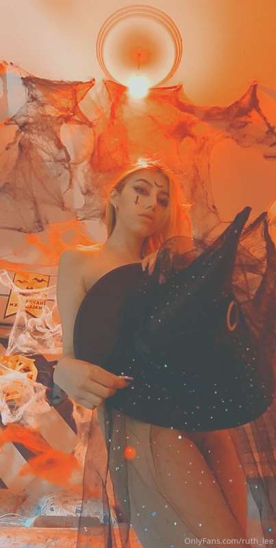 Ruth_Lee - Onlyfans - 01 Nov, 2020