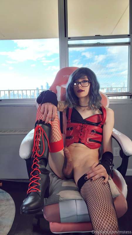 C'mere puddin c; 4
