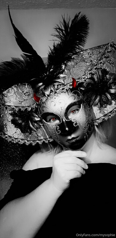 Not sure what I like being most a goddess or a devil!