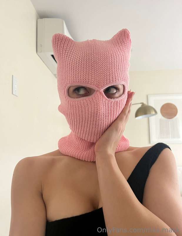 Missing my face? 🥹 go to @mila.maskvip 🫣💗 2