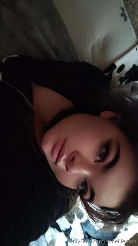 Wanna cum in this kitty? 1