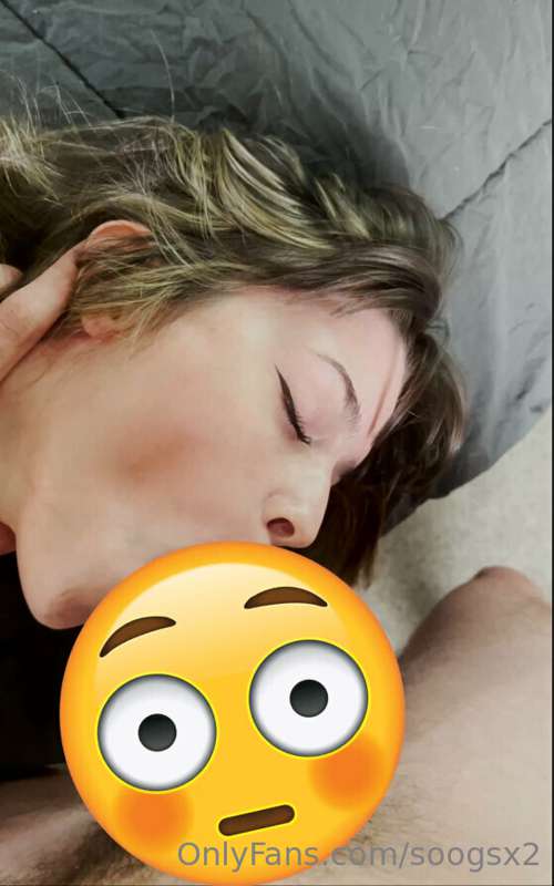 ⚠️ THROATFUCK VID ⚠️
almost 7mins of me getting throatfucked.. 2