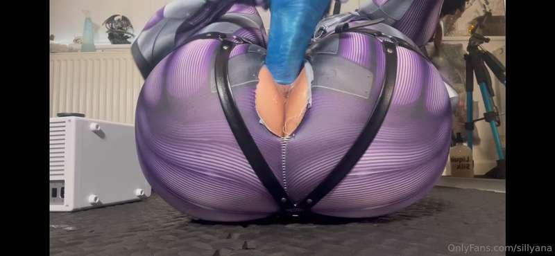 Sorry to keep you waiting….. BUT I will make sure it was wor.. 10