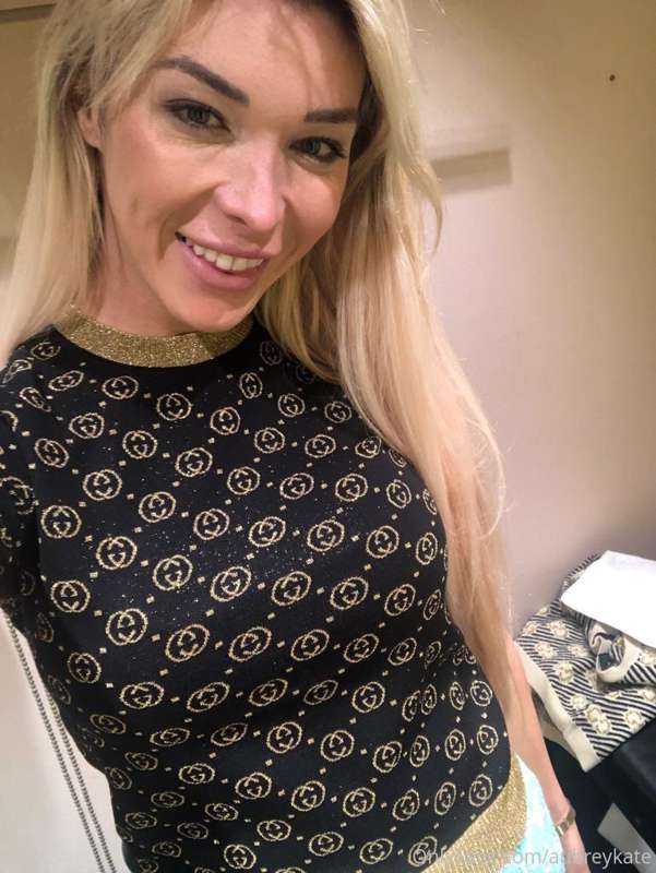 Good  morning, so excited for my look today can't wait for e..