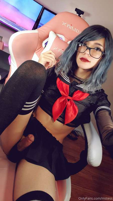 your naughty school girl ;3 3