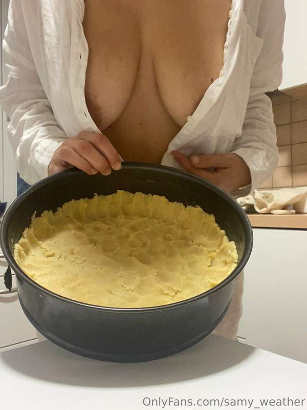 Ich habe den morgen genutzt und einen Apfelkuchen gebacken. ..