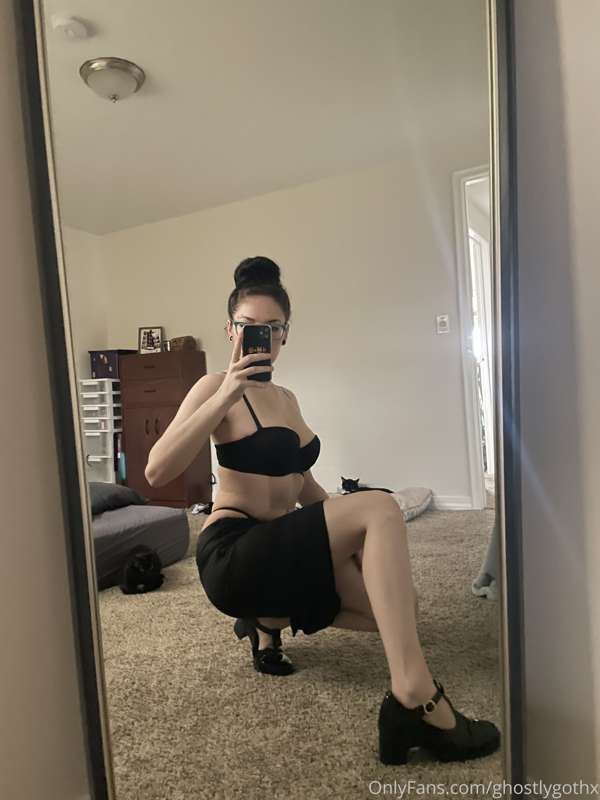 Good morning😌 Any plans for Friday? 12