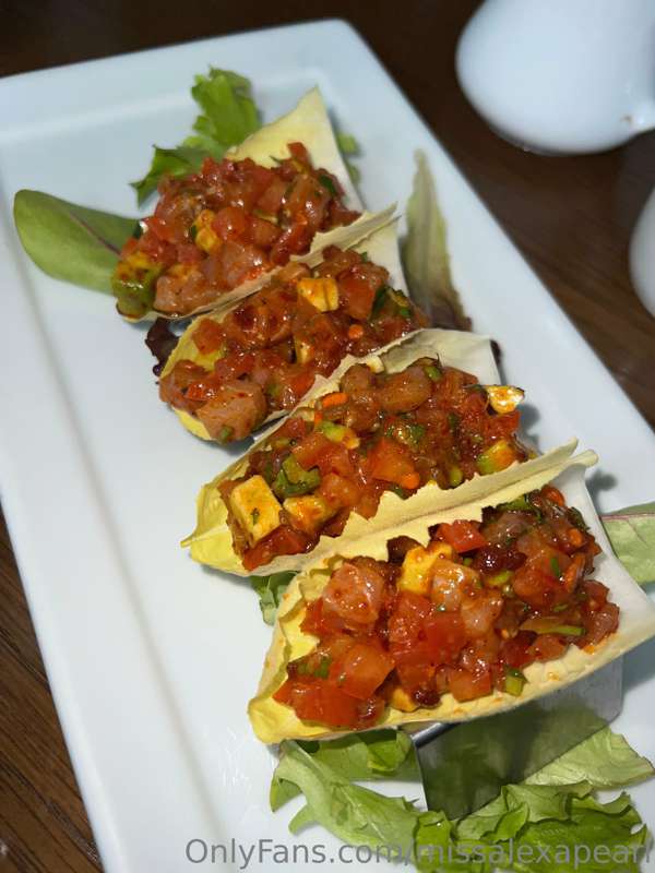 Some of my favorite foods I’ve indulged in this pregnancy! S.. 14