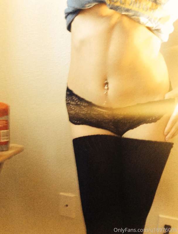 Https://onlyfans.com/lelitn 

Check out my x-rated content! ..